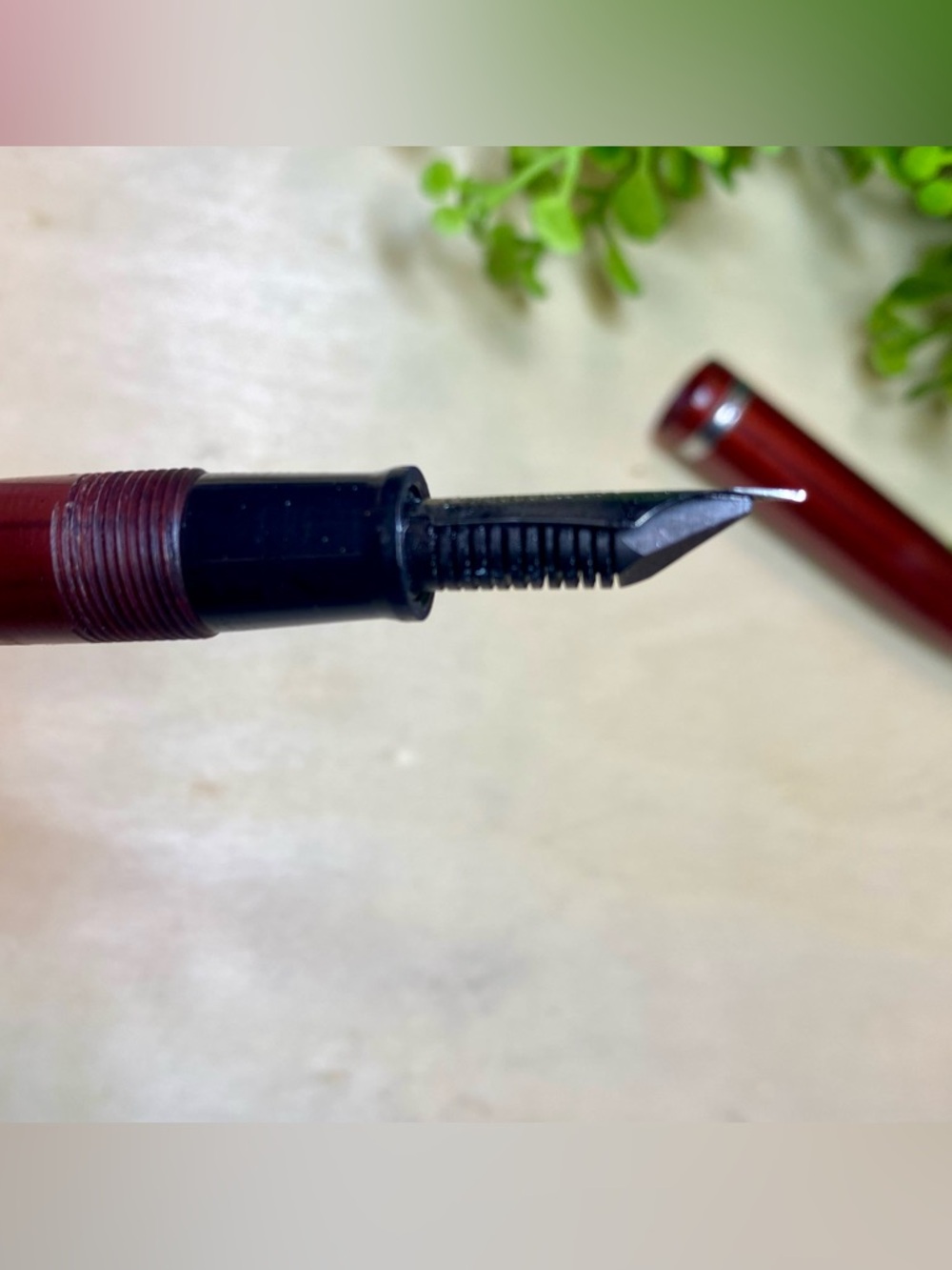 Vintage Esterbrook Stylish Fountain Pen with Silver Details - Picture 14 of 16